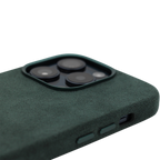 PROTARA Alcantara iPhone 14 Pro Hülle – Expedition Green